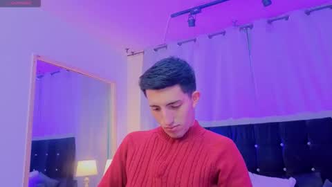 un_sluttyy online show from January 12, 11:36 am