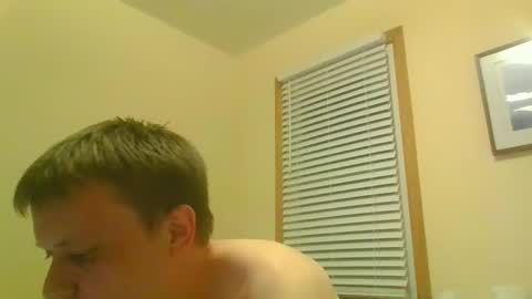 Snapshot of uncut929 chatting on December 20, 5:14 am uncut929 online show from December 20, 5:14 am