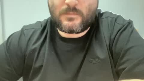 Snapshot of uncutdude321 chatting on February 17, 1:21 pm uncutdude321 online show from February 17, 1:21 pm