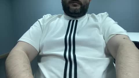 Snapshot of uncutdude321 chatting on January 31, 11:56 pm uncutdude321 online show from January 31, 11:56 pm