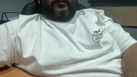 Snapshot of uncutdude321 chatting on September 26, 11:52 am uncutdude321 online show from September 26, 11:52 am