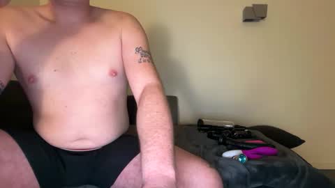 Tom online show from November 27, 11:08 pm