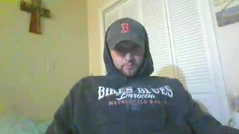 Snapshot of ur_zaddy4now chatting on March 10, 7:44 am ur_zaddy4now online show from March 10, 7:44 am