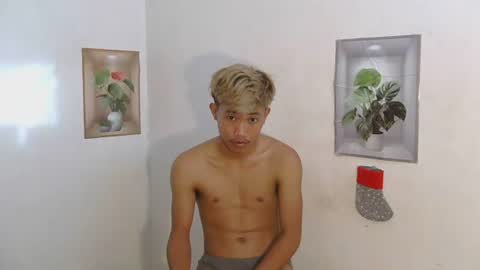 urasian_jomarie online show from March 19, 10:57 pm