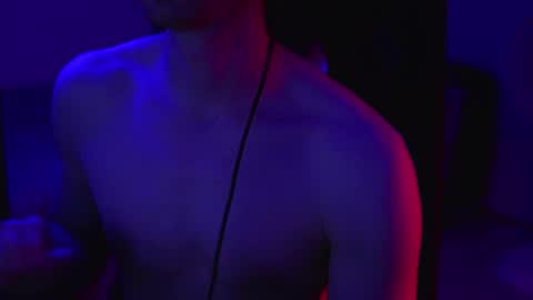 urboytoy_512 online show from October 17, 8:07 am