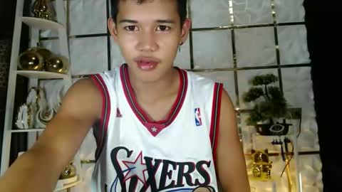 urdreamboy_clarin online show from January 18, 6:43 pm