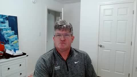 Gregor online show from December 17, 8:15 pm