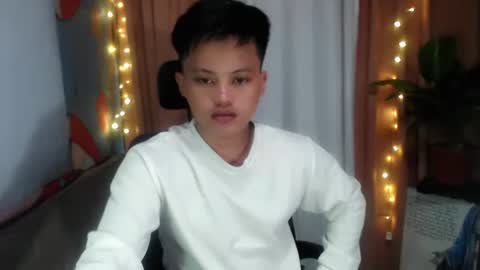 JUST CALL MY NAME jayrus  online show from October 18, 1:10 am