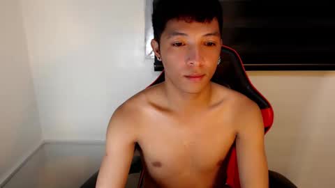 Ethan online show from January 8, 11:48 am