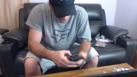 urslav75 online show from October 1, 5:00 am