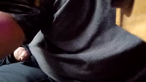 uwannnas online show from April 25, 8:17 am