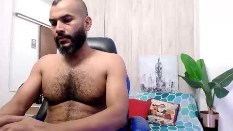 Valentine online show from December 28, 12:03 pm