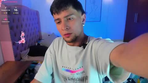 Manuel online show from April 16, 7:03 pm