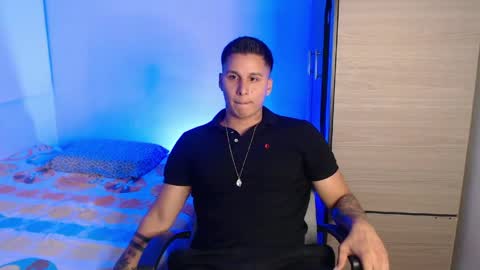 VALENTINO online show from April 17, 11:29 pm