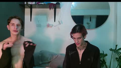 Vamp Noah and Dan online show from January 25, 11:54 pm