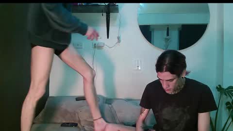 Vamp Noah and Dan online show from February 5, 3:34 am