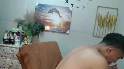 vanxxx2005 online show from February 16, 5:37 pm