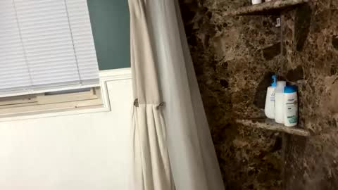 vaxildon13 online show from March 23, 11:27 am