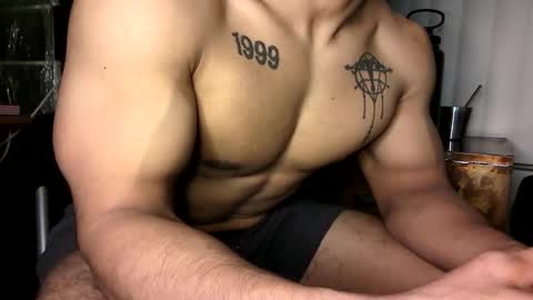 Vegas Love online show from February 8, 10:54 am