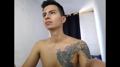 velk_hot1 online show from January 8, 5:37 pm