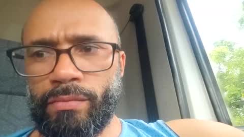 Snapshot of verdinho87 chatting on December 8, 6:39 pm Twitter VERDINHO87 online show from December 8, 6:39 pm