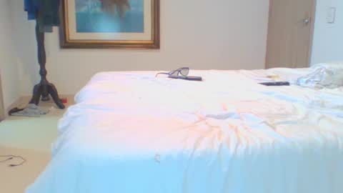 vergagolosa22 online show from December 4, 2:09 am