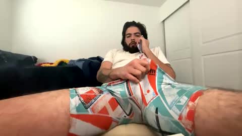 IslandChild online show from February 25, 7:04 pm