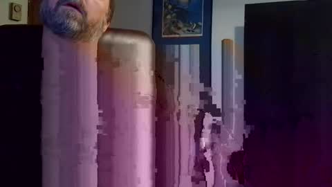 vermontguy76 online show from February 24, 1:46 am