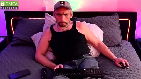 VersPig7 online show from February 26, 6:00 pm