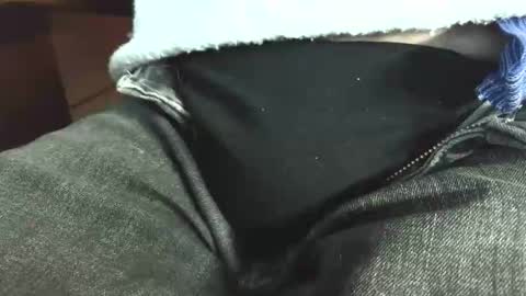 Erik online show from March 29, 8:47 am