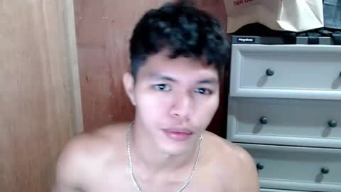 vflashy505 online show from October 3, 8:41 am