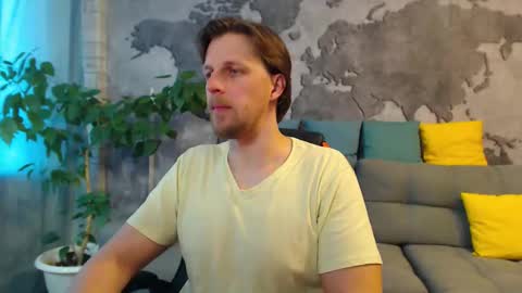 vikingchrisss online show from April 19, 8:36 am