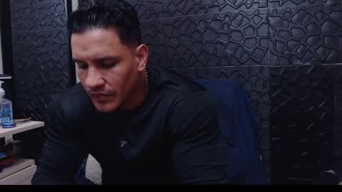 Viktor Herrera online show from January 3, 5:42 pm