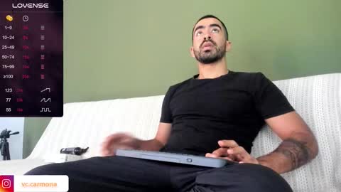 VINCE online show from November 16, 12:51 pm