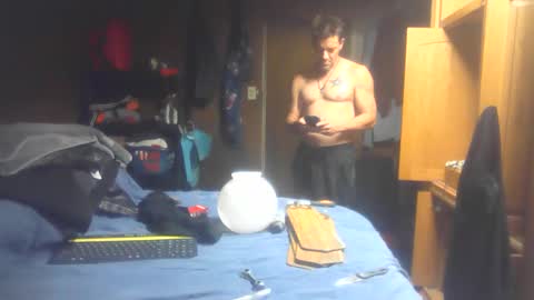 Snapshot of vincent_shaine chatting on October 22, 9:13 am vincent_shaine online show from October 22, 9:13 am