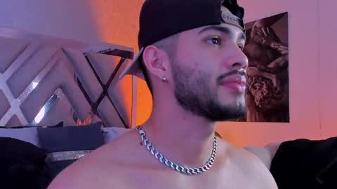 Vincent online show from April 19, 4:12 am