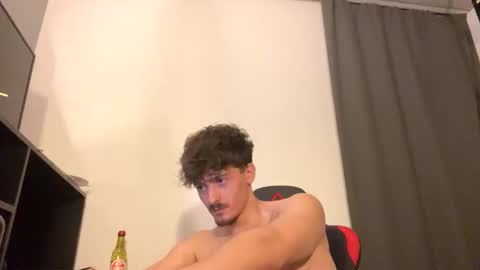 vincentprice69 online show from March 2, 4:56 am