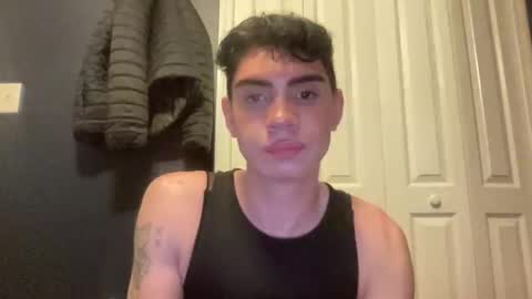 Snapshot of violentviolettex chatting on October 31, 4:14 am Ken Doll online show from October 31, 4:14 am