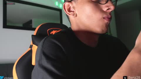 VITO BENZ online show from December 23, 6:44 am