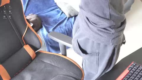 VITO BENZ online show from September 27, 6:17 pm