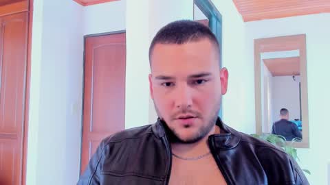 Vito Ferrer online show from March 7, 4:44 pm