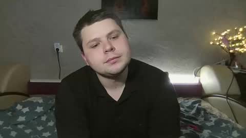 Volshebnik1302 online show from February 28, 10:50 pm