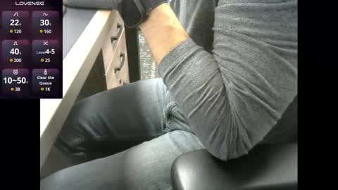 voterki796 online show from February 24, 8:58 pm