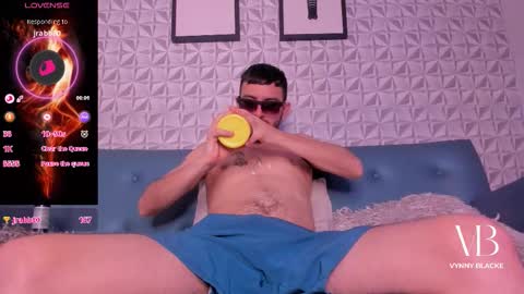 Vynny Blacke online show from November 18, 9:17 pm