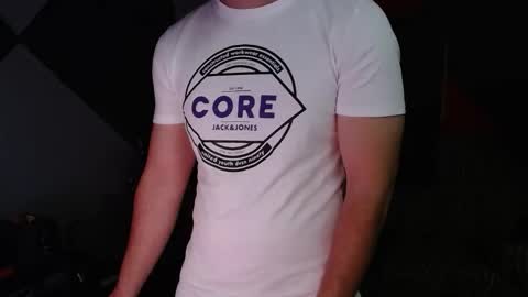 w33dgvy online show from April 4, 11:13 pm