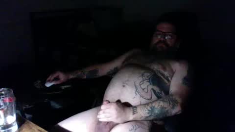 Snapshot of wakeupthedead77 chatting on January 16, 6:46 am Mr. Dead online show from January 16, 6:46 am