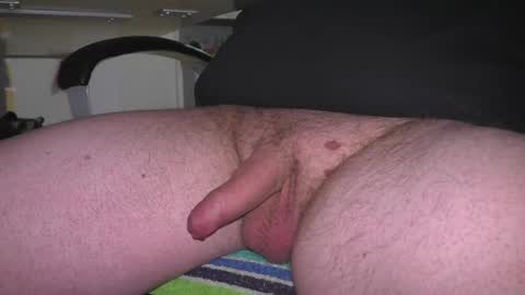 Snapshot of waldw123 chatting on December 12, 7:26 pm Yarlim online show from December 12, 7:26 pm