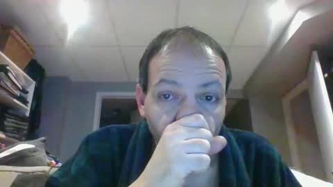 Snapshot of walker033 chatting on February 3, 4:25 am walker033 online show from February 3, 4:25 am