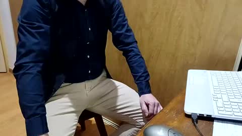 wantsuitforsex online show from February 18, 5:44 pm