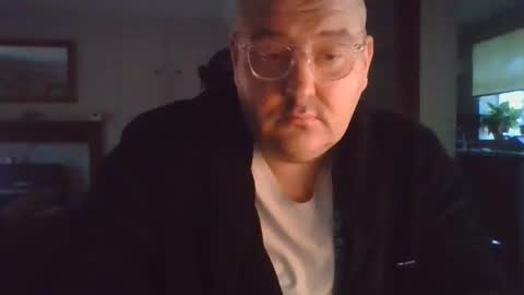 JustMeCoverYou online show from January 17, 4:15 pm